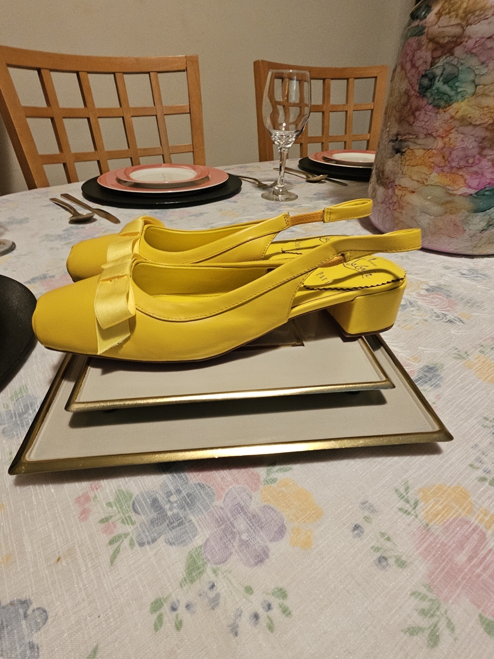 Christian Louboutin Bright Yellow Slingback Flats With Bow - Picture 3 of 6